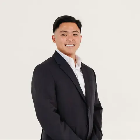 Bruce Barz, real estate agent in West Hills