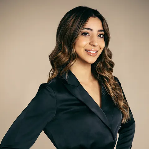 Sarrah Gallegos, real estate agent in Sherman Oaks