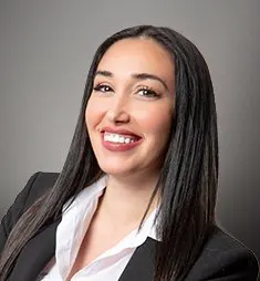 Aida Karapetian, real estate agent in Sylmar
