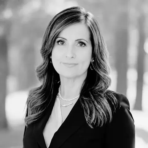 Monica Shantz, real estate agent in Moorpark