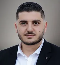 Hakop Nahapetyan, real estate agent in Acton