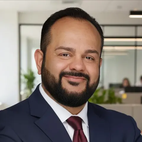 Hooman Morvarid, real estate agent in Encino