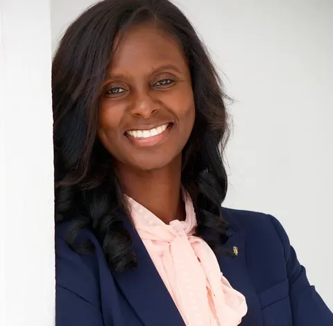Samantha Prince, real estate agent in Fontana