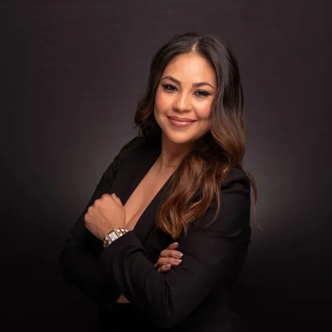 Claudia Gutierrez, real estate agent in Sylmar