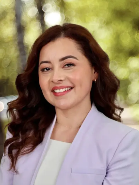 Natalie Campos, real estate agent in Encino