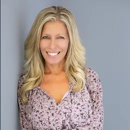 Tracy Pedevilla, real estate agent in Valencia