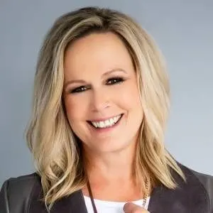Gail Herrington, real estate agent in Newhall
