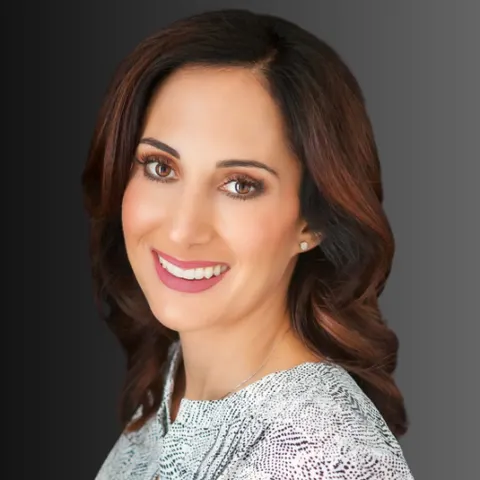 Carie Gonzalez, real estate agent in Valencia