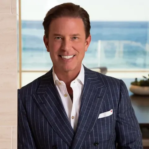 Arlen Raubach, real estate agent in Dana Point