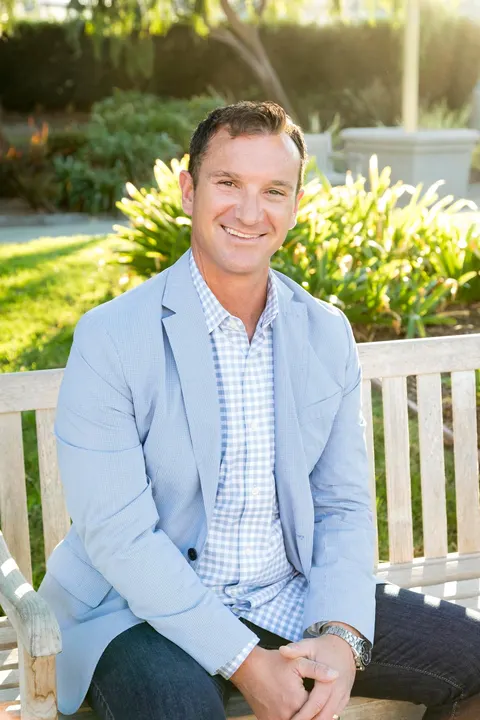 Nicholas Schneider, real estate agent in Manhattan Beach