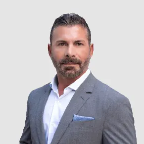 Frank Shamoo, real estate agent in Costa Mesa