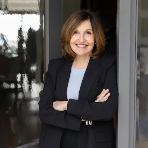 Asemo Smiley, real estate agent in Dana Point