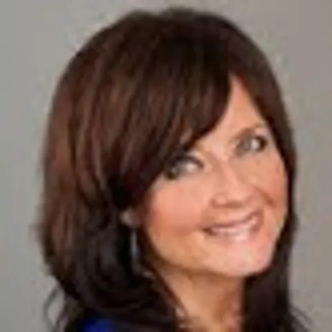 Elizabeth Snyder, real estate agent in San Pedro