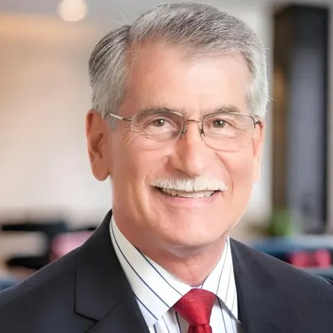 Salvatore Sorrentino, real estate agent in San Pedro
