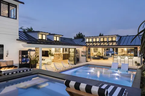 Bryn Stroyke, real estate agent in Manhattan Beach