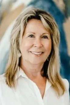 Carole Sturim, real estate agent in Laguna Hills