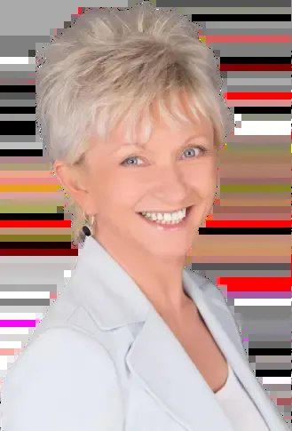 Teri Szoke, real estate agent in Fullerton