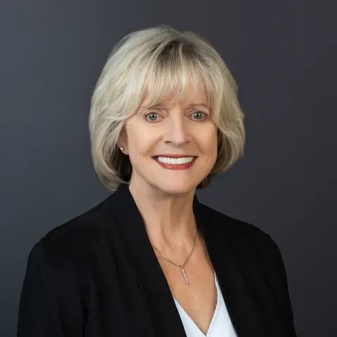 Lavonne Vojak, real estate agent in Lake Forest