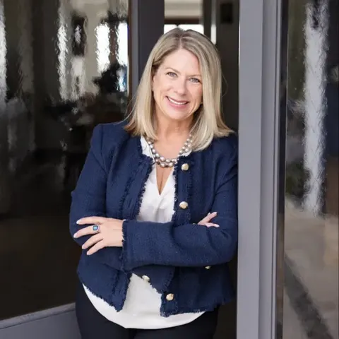 Danielle Wilson, real estate agent in Dana Point