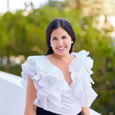 Joanna Jimenez, real estate agent in Victorville