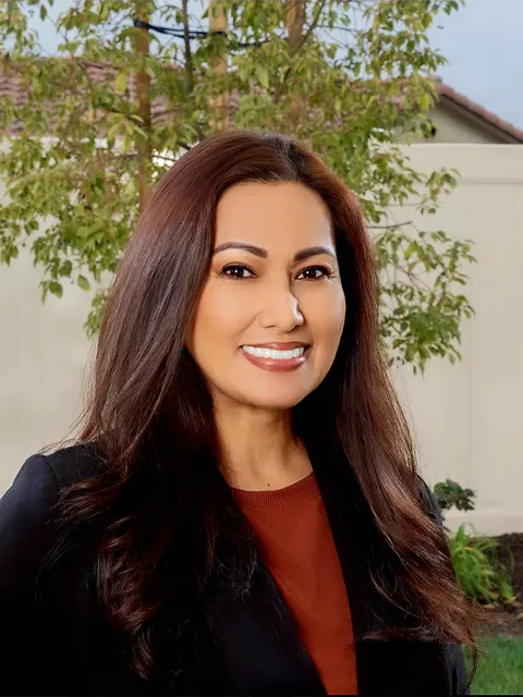 Michelle Riley, real estate agent in Canyon Lake