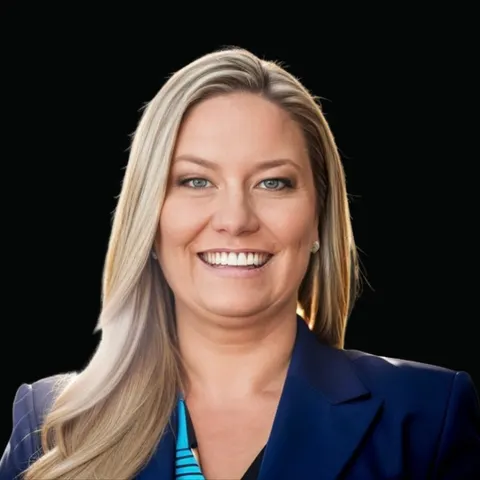 Jaime Sutton, real estate agent in Corona
