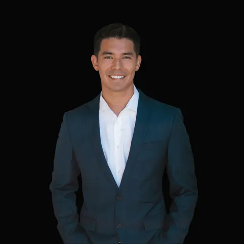 Ezra Truman, real estate agent in Homeland