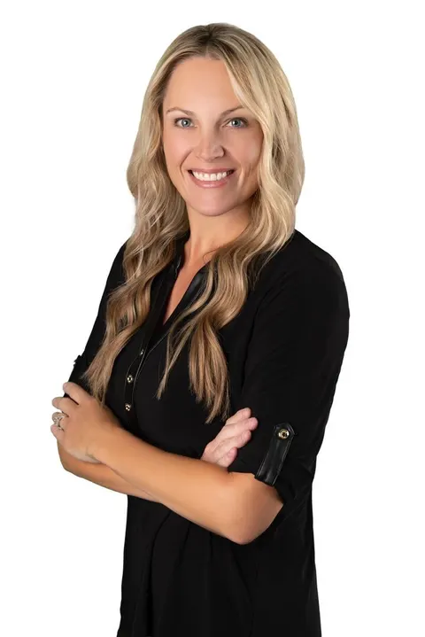 Rosanne Valek, real estate agent in Canyon Lake