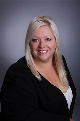 Melanie Buffington, real estate agent in Murrieta