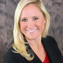 Sabrina Maricic, real estate agent in Murrieta