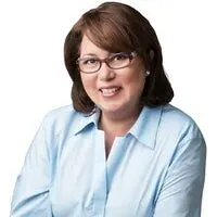 Janie Crisafi, real estate agent in Lake Elsinore