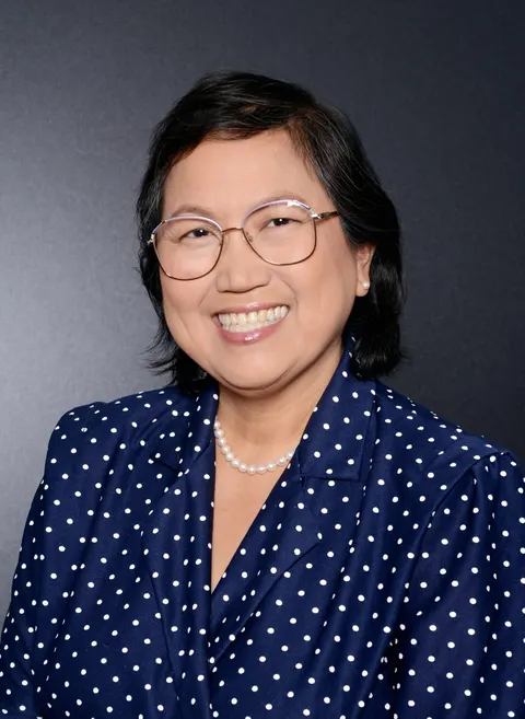 Helen Jeong, real estate agent in Menifee
