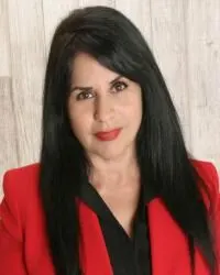 Zohreh Kashani, real estate agent in Murrieta