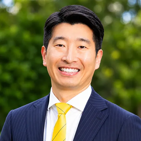 Benjamin Chen, real estate agent in Escondido