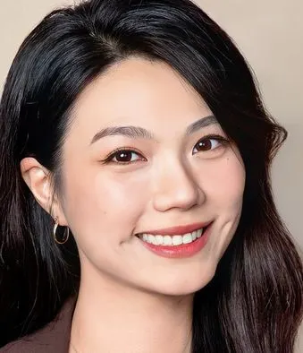 Shelly Chen, real estate agent in Ontario