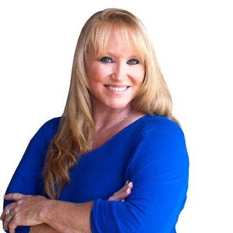 Toni Skane, real estate agent in Menifee