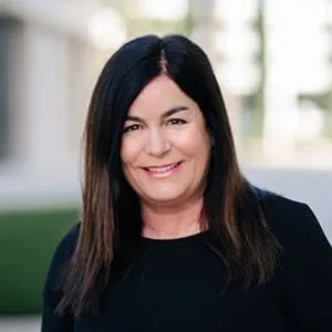 Jennifer Norminton, real estate agent in Costa Mesa