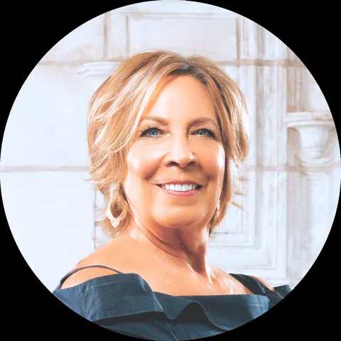 Katie Rollins, real estate agent in Newport Beach