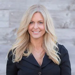 Katie Machoskie, real estate agent in Newport Beach