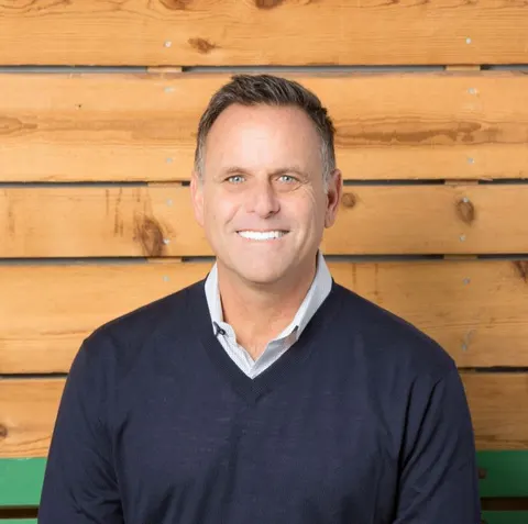 Scott Singer, real estate agent in Costa Mesa