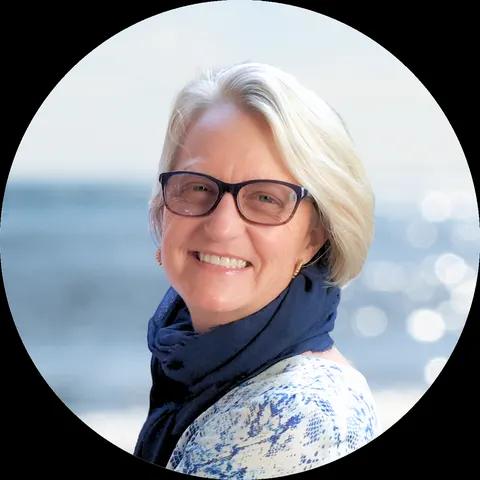 Anne Hoover, real estate agent in Newport Beach