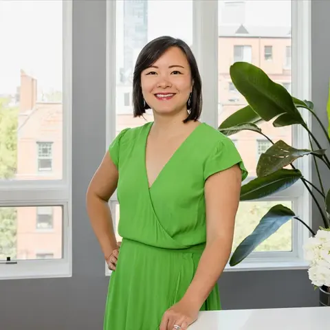 Jennifer Wong, real estate agent in Irvine