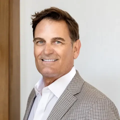 Bruce Miller, real estate agent in Corona Del Mar
