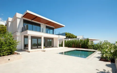 Jennifer Shaw, real estate agent in Newport Beach