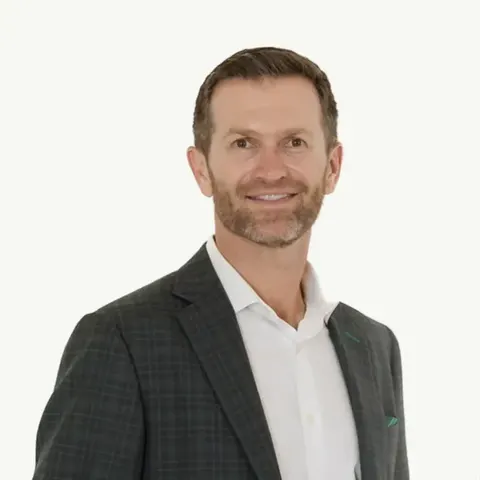 Dylan Mason, real estate agent in Costa Mesa
