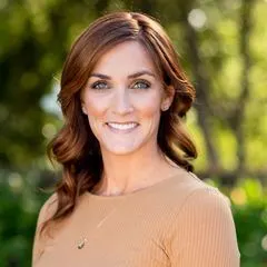 Brittney Ferro, real estate agent in Ventura