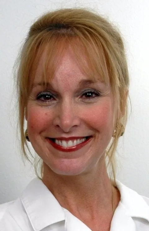 Patty Ross, real estate agent in Camarillo