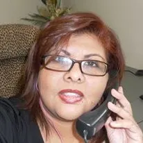 Argelia Marin-Bueno, real estate agent in Oxnard