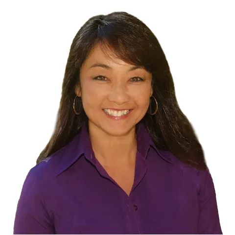 Sharon Miyahira, real estate agent in Camarillo