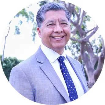 Ricardo Malagon, real estate agent in Oxnard